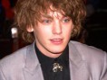 /album/fotogalerie-jamie-campbell-bower/a281x211-jpg/